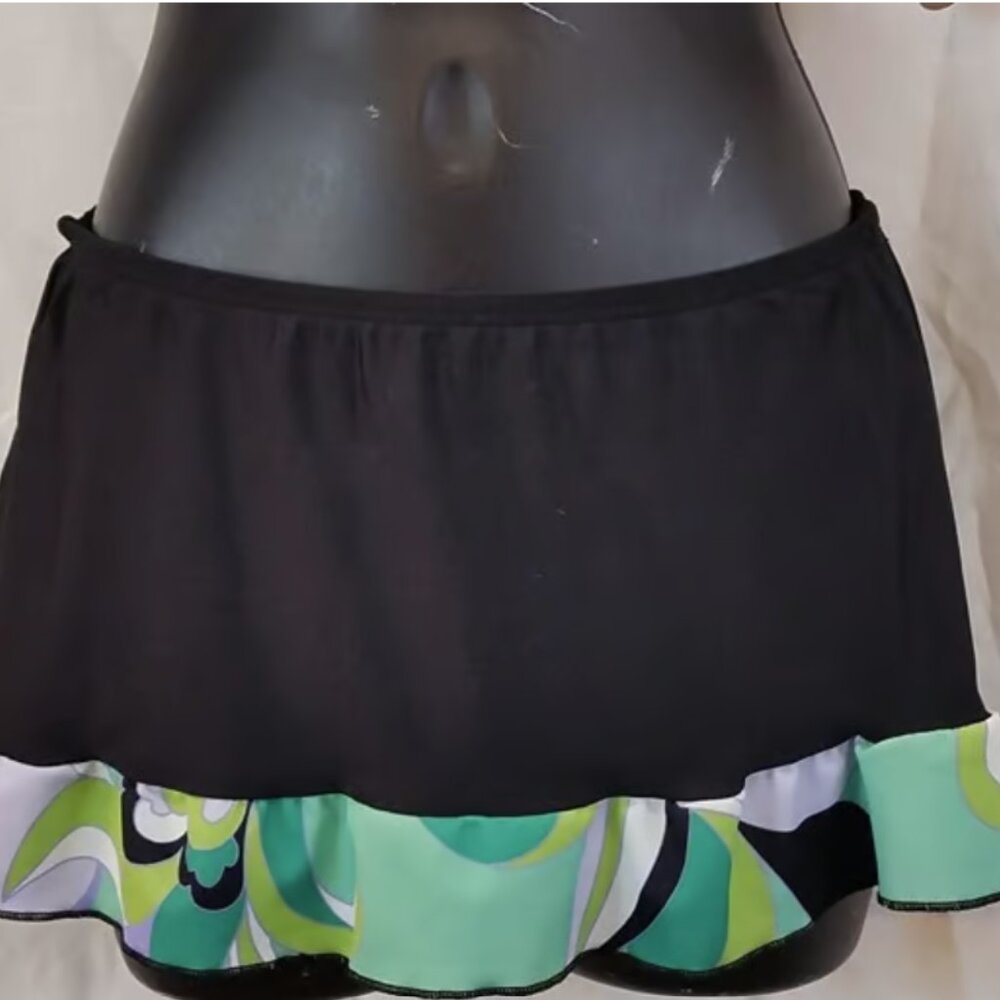 NWT Catalina 2PC Swimsuit: Top size M (8-10)/Bottom size S (4-6) - Picture 3 of 9